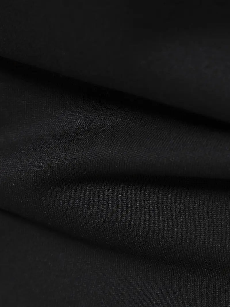 CVPONEE Essential Hoodie Black