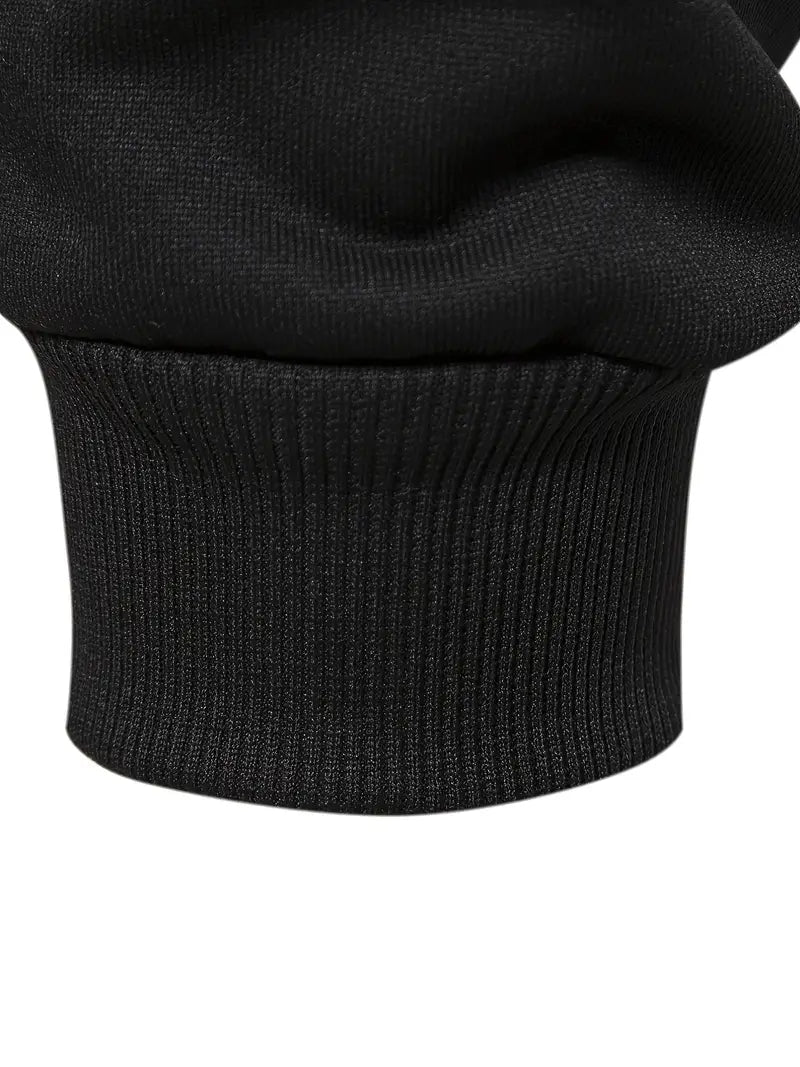 CVPONEE Essential Hoodie Black